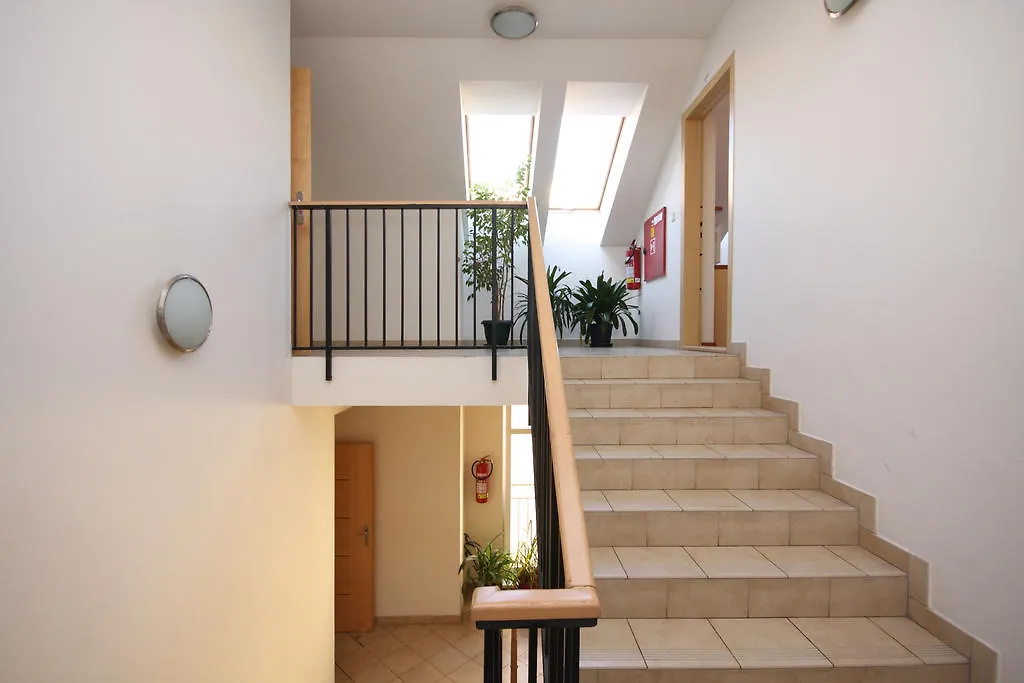 Aparthotel Na Belidle Πράγα